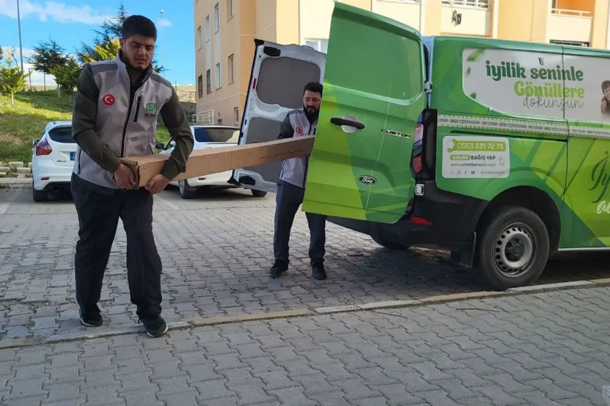 Umut Kervanı’ndan Van’daki 4 öksüz kardeş için yardım çağrısı galeri görseli 6