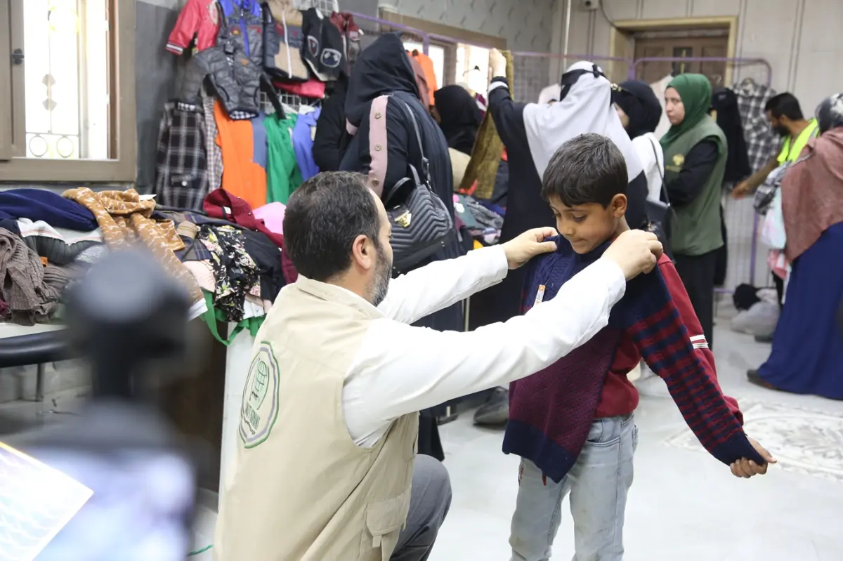 Umut Kervanı'ndan bayram öncesi Suriye'de yardım galeri görseli 17