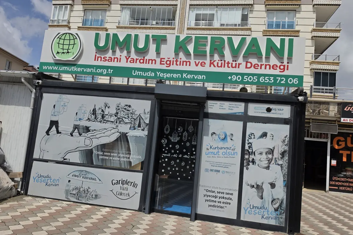 Umut Kervanından Ankara'da ihtiyaç sahibi ailelere bayram desteği galeri görseli 5