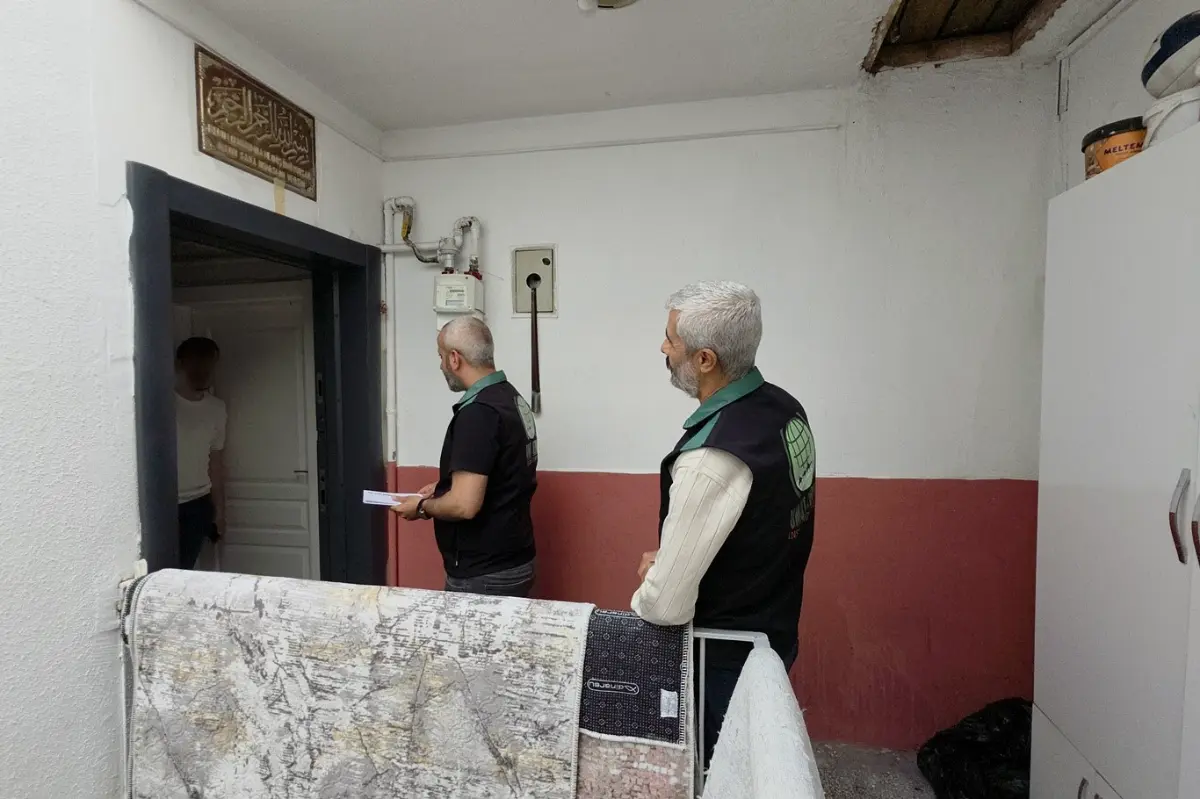 Umut Kervanından Ankara'da ihtiyaç sahibi ailelere bayram desteği galeri görseli 3