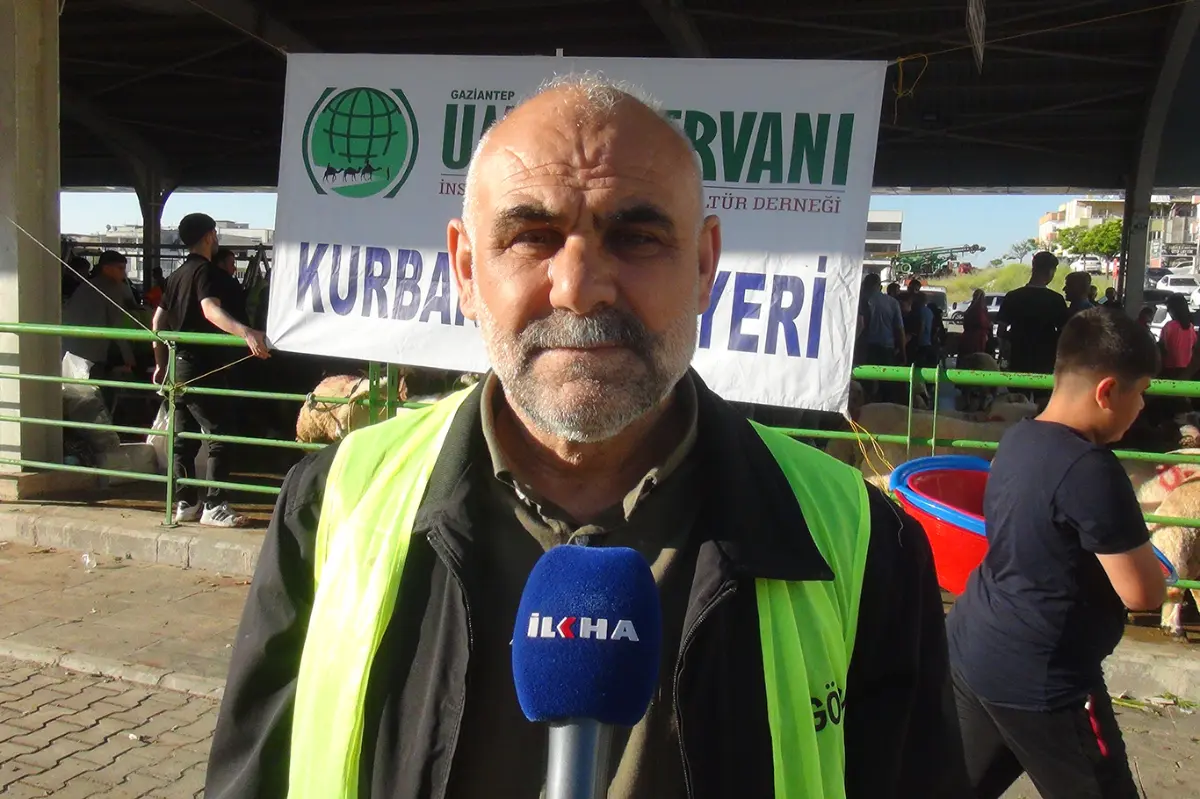 Gaziantep'te Umut Kervanı'nın kurban kesim ve dağıtım çalışmaları sürüyor galeri görseli 12