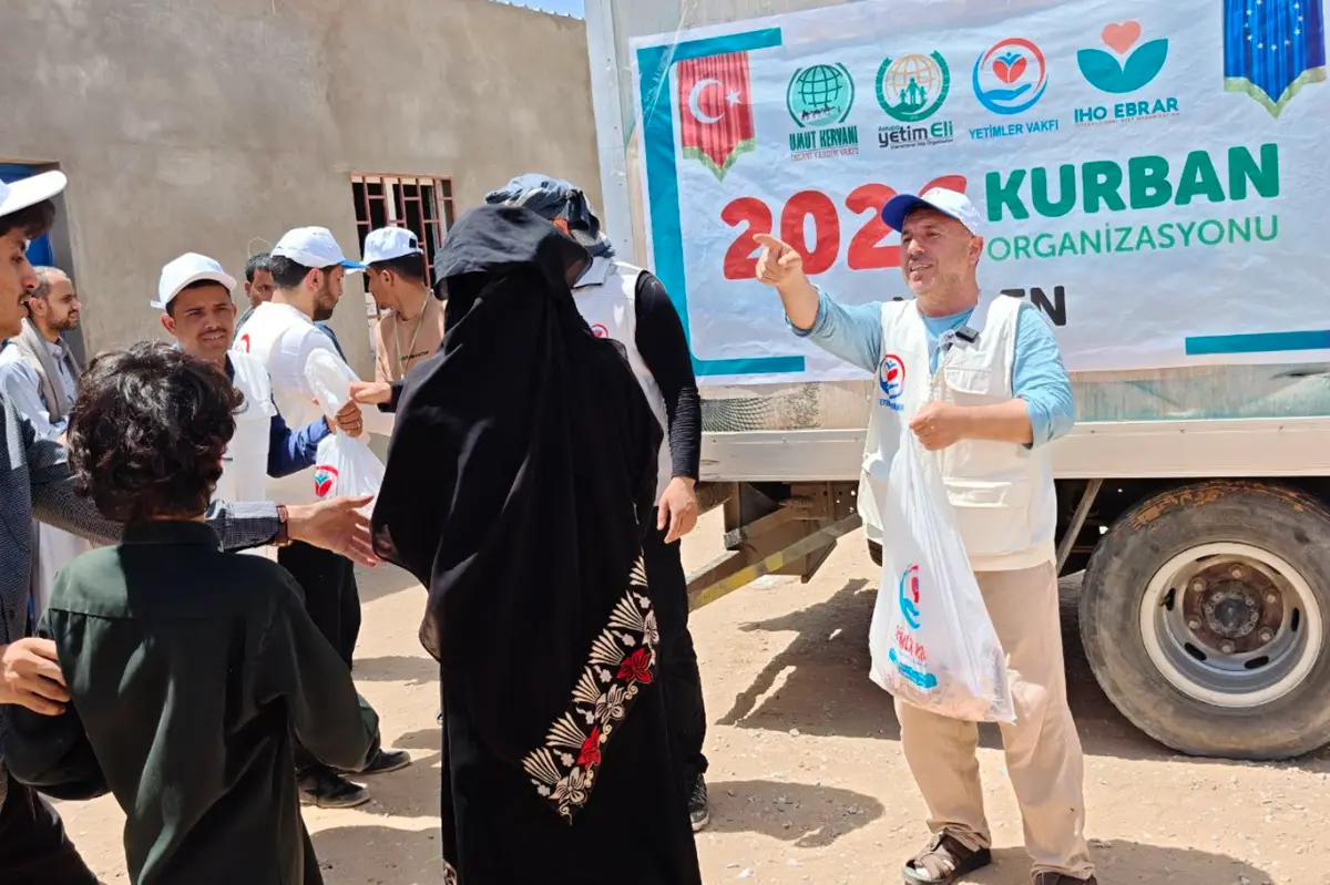 Yardım kuruluşları Yemen'de kurban eti kesimine başladı galeri görseli 2