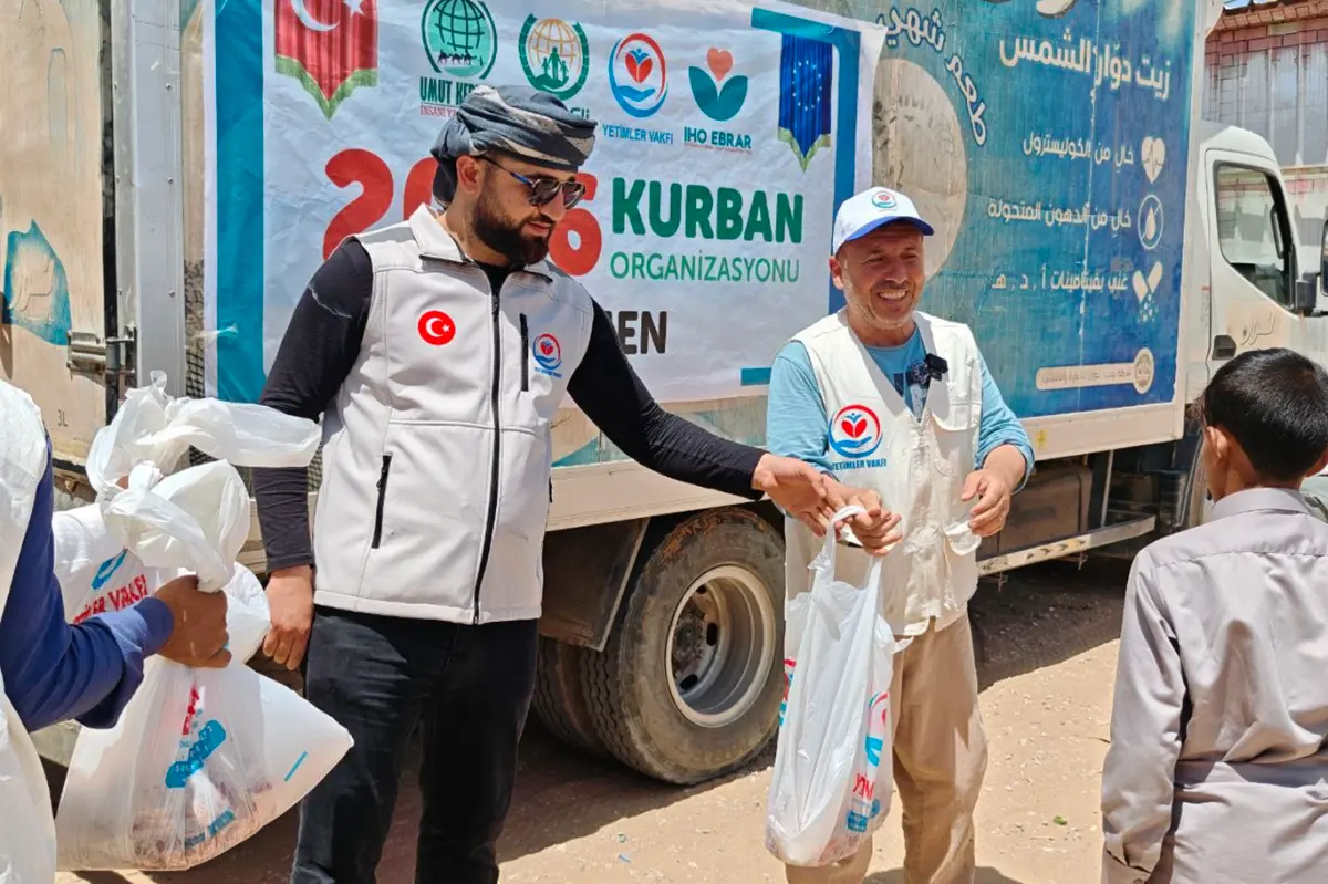 Yardım kuruluşları Yemen'de kurban eti kesimine başladı galeri görseli 4