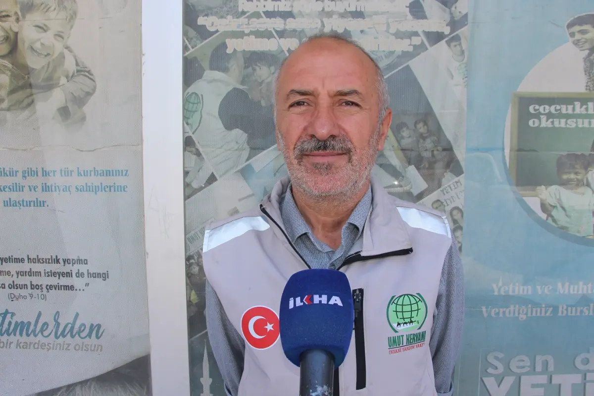 Umut Kervanı Mardin'de yüzlerce aileye et dağıtımında bulundu galeri görseli 4