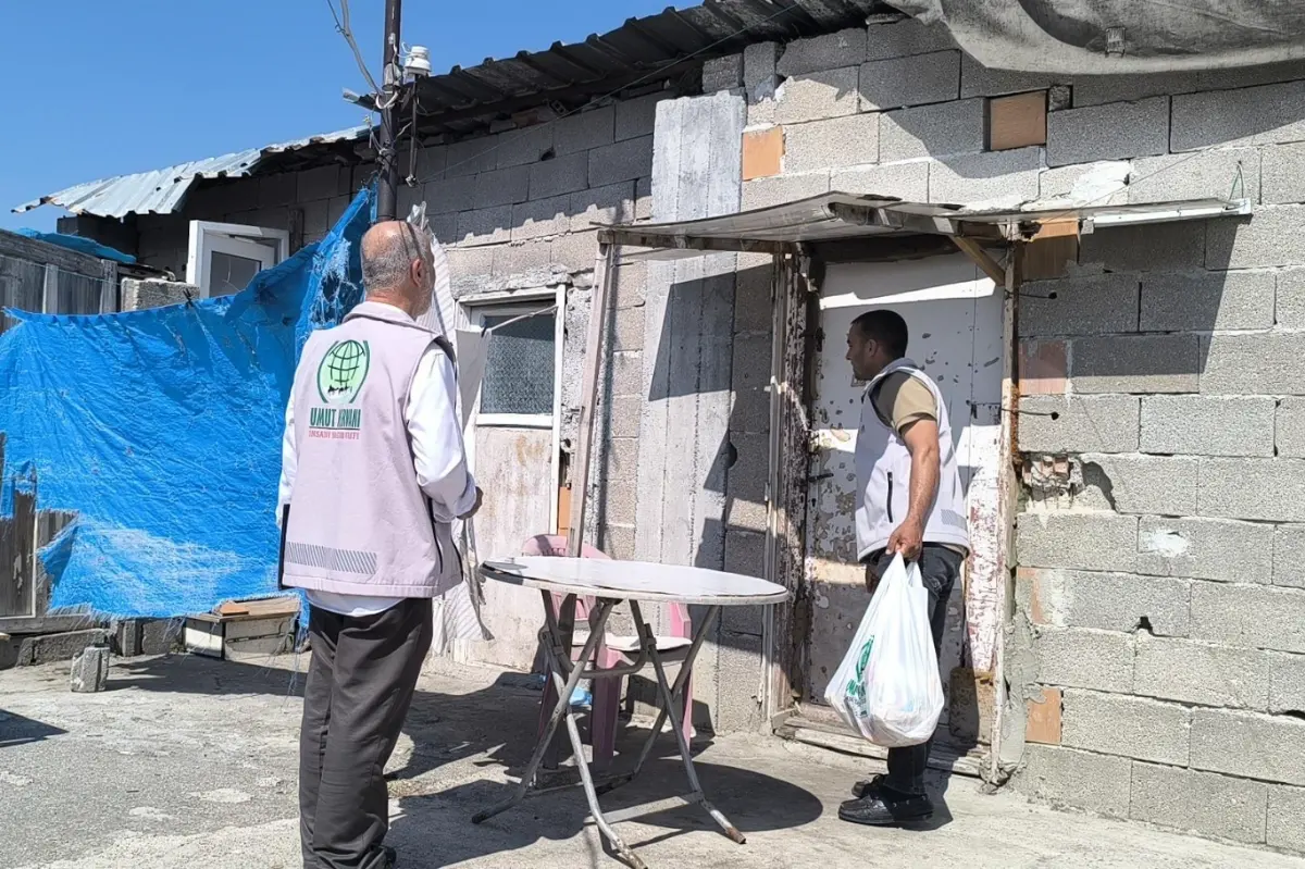 Tarsus Umut Kervanı'ndan ihtiyaç sahibi ailelere gıda yardımı galeri görseli 6