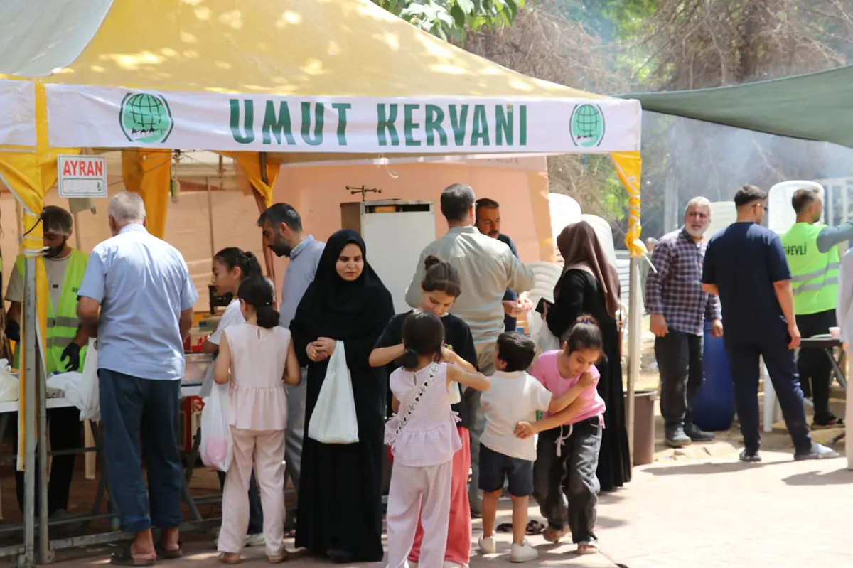 Gaziantep Umut Kervanının geleneksel kermesi başladı galeri görseli 4