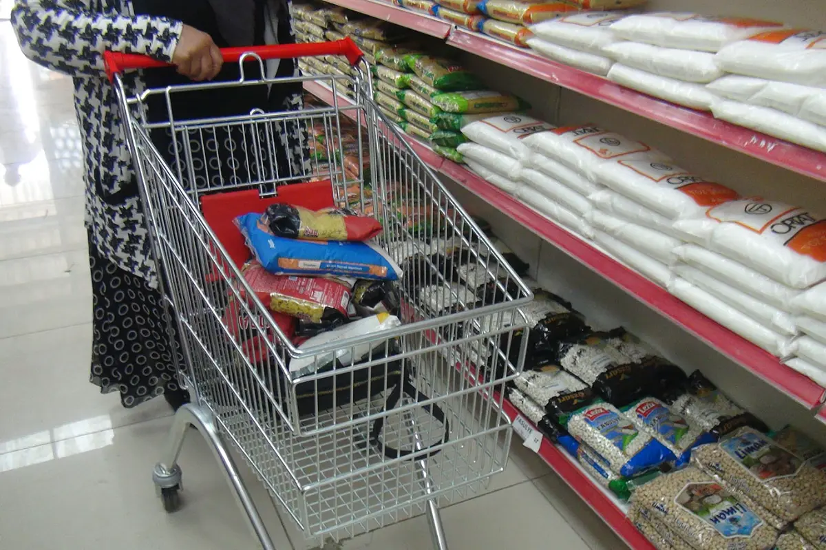 Gaziantep Umut Kervanından ihtiyaç sahiplerine "Sosyal Market" desteği galeri görseli 8