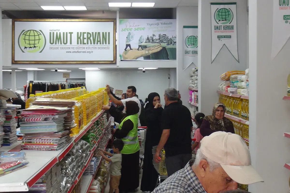 Gaziantep Umut Kervanından ihtiyaç sahiplerine "Sosyal Market" desteği galeri görseli 11