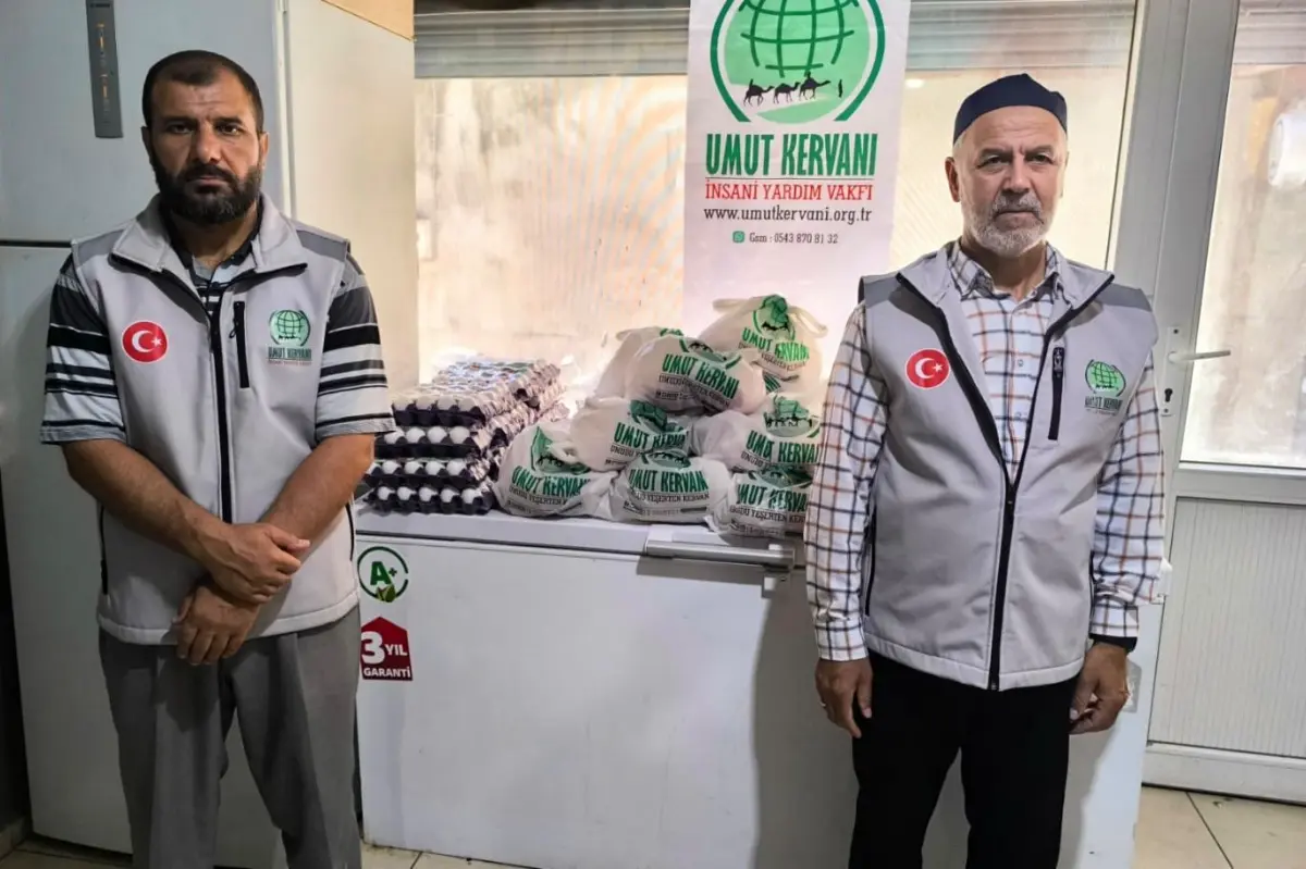 Tarsus Umut Kervanından yetim ve ihtiyaç sahibi ailelere gıda desteği galeri görseli 1