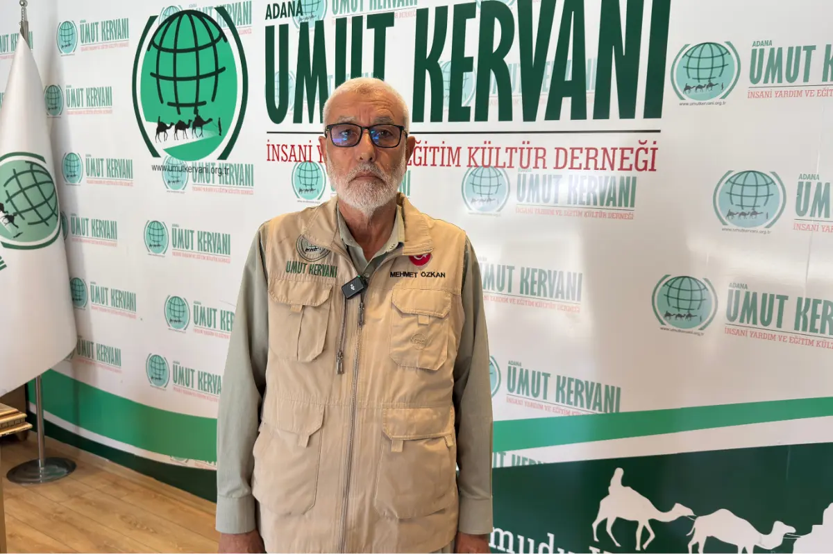Umut Kervanı Adana'da ihtiyaç sahiplerine gıda ve giyim yardımlarını sürdürdü galeri görseli 4