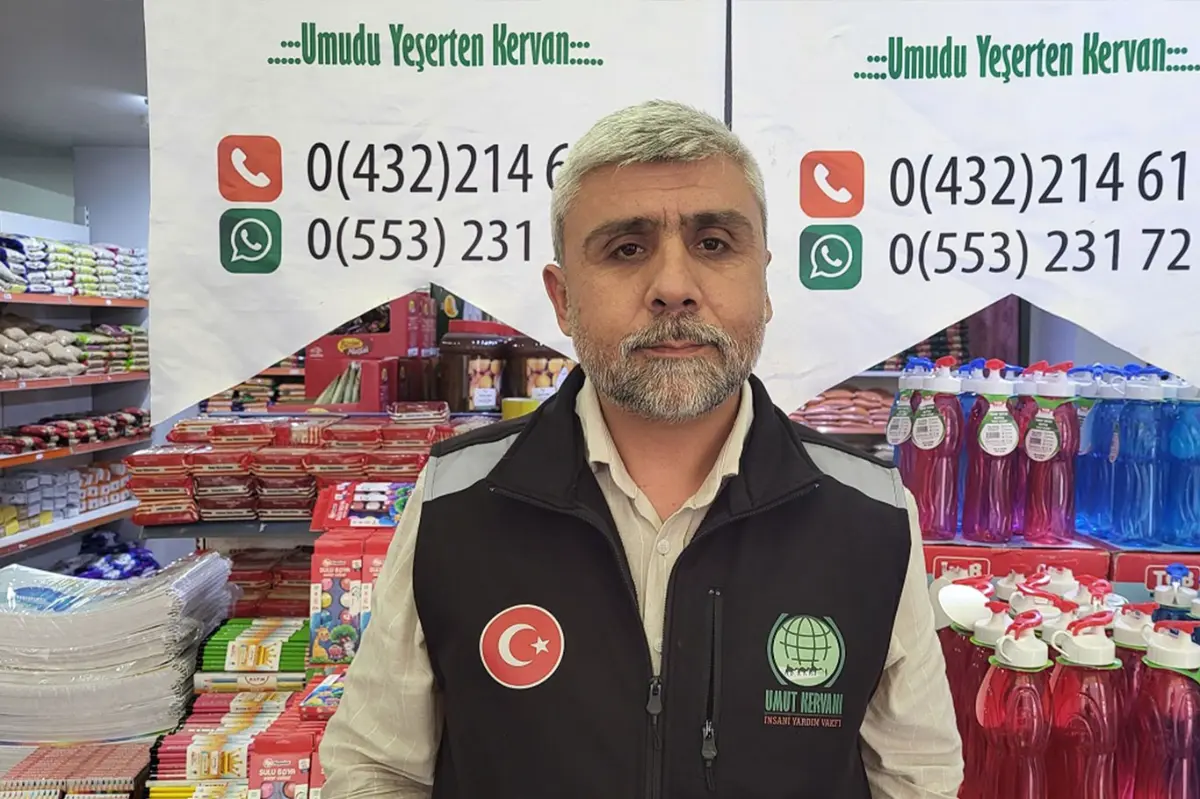 Umut Kervanı Van’da yüzlerce öğrenciye kırtasiye yardımı yapacak galeri görseli 4