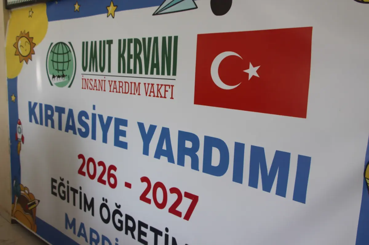 Umut Kervanından Mardin'de onlarca aileye kırtasiye yardımı galeri görseli 9