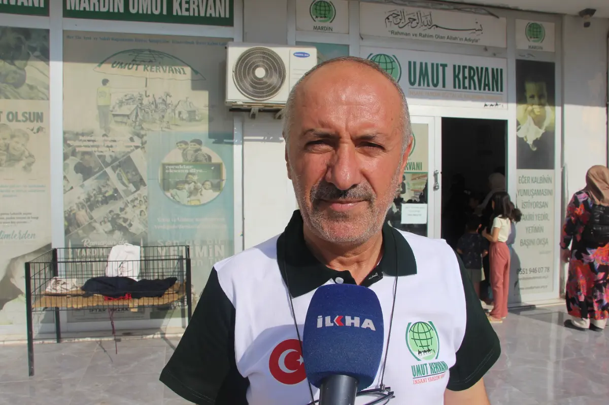 Umut Kervanından Mardin'de onlarca aileye kırtasiye yardımı galeri görseli 7