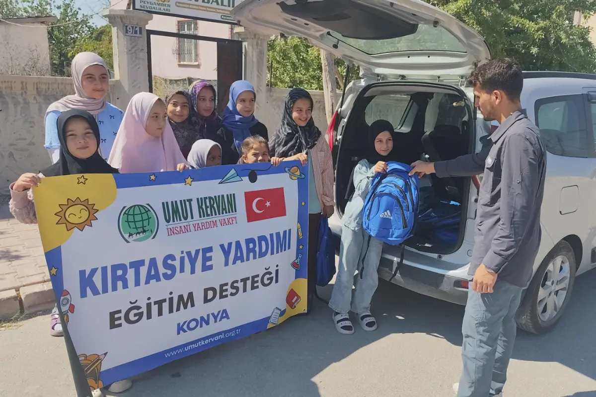Konya Umut Kervanı’ndan yetim ve muhtaç ailelerin çocuklarına eğitim desteği galeri görseli 2