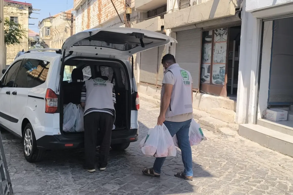 Tarsus Umut Kervanından ihtiyaç sahiplerine et ve yumurta desteği galeri görseli 2