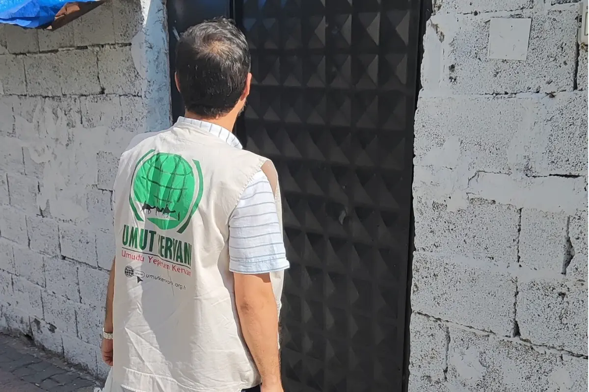 Mersin'de ihtiyaç sahibi ailelere gıda desteği galeri görseli 3