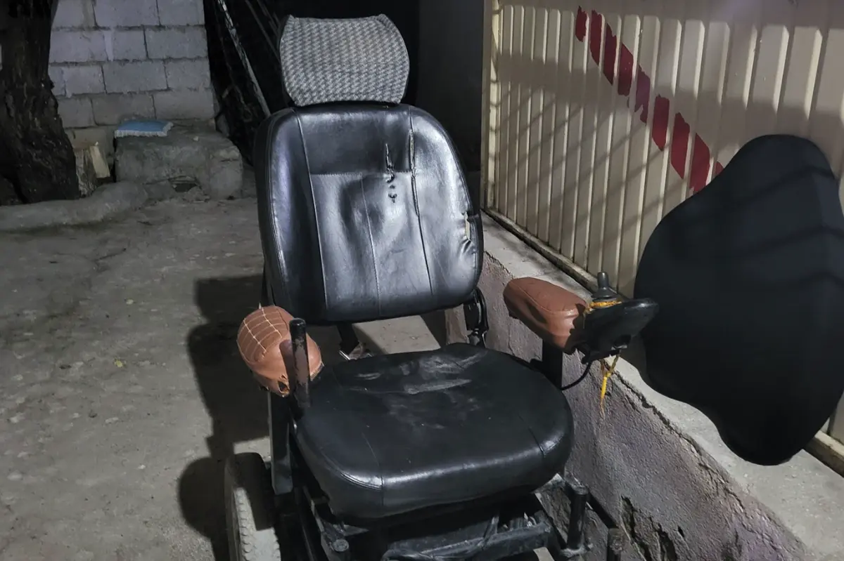 Geçirdiği trafik kazası sonrası felçli kalan vatandaş yardım bekliyor galeri görseli 2