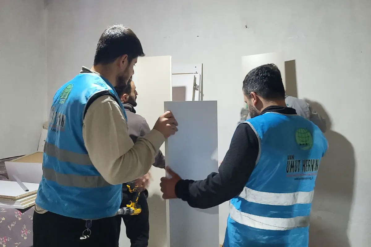 Umut Kervanının çağrısıyla mağdur aileye yardım eli uzatıldı galeri görseli 1