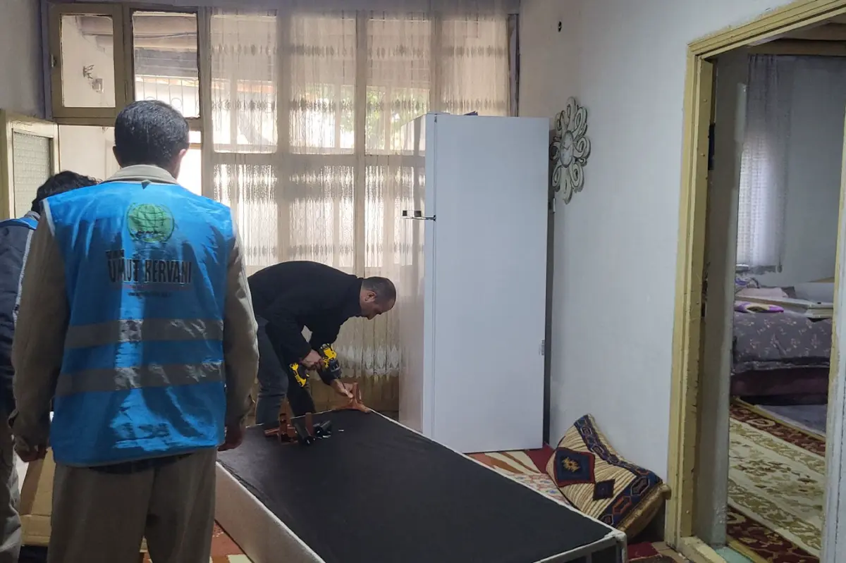 Umut Kervanının çağrısıyla mağdur aileye yardım eli uzatıldı galeri görseli 6