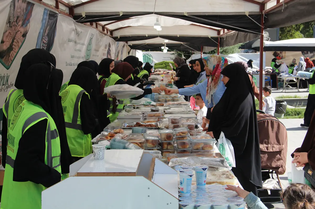 Batman'da yetim ve muhtaç aileler yararına kermes düzenlenecek galeri görseli 1