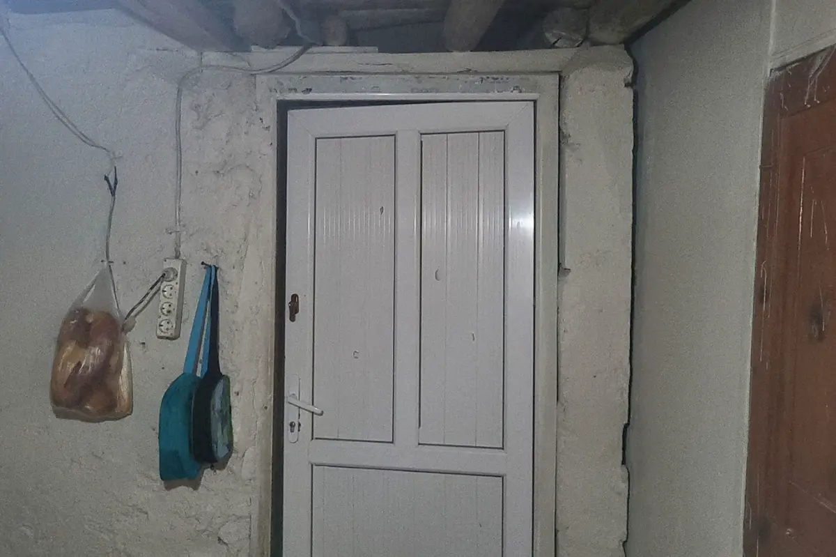 Umut Kervanı’ndan rüzgar ve dolu yağışı sonrası evleri kullanılamaz hale gelen aile için yardım çağrısı galeri görseli 2