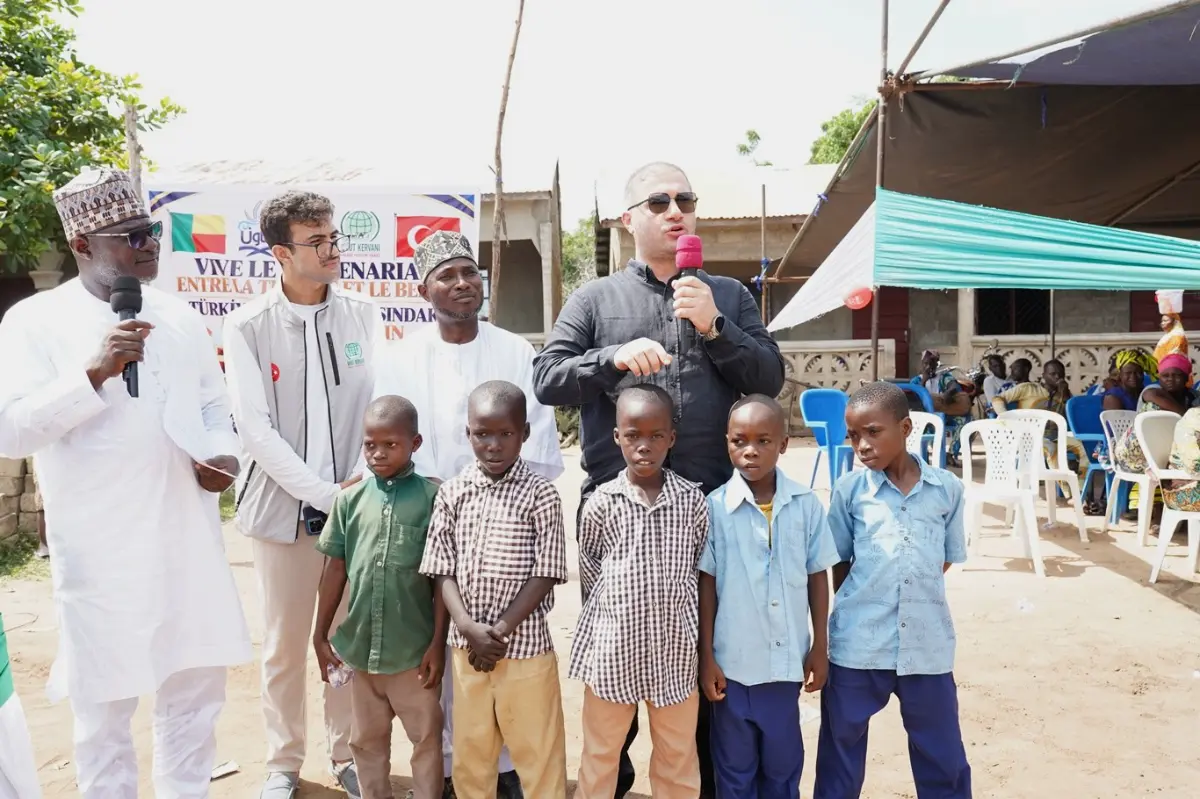 Umut Kervanı'ndan Benin'e okul: Yüzlerce öğrenci teknolojik imkânlarla eğitim alacak galeri görseli 3